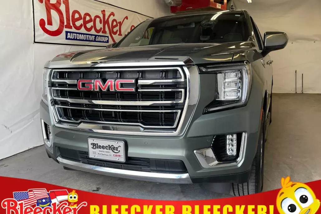 2023 Gmc Yukon SLT photo 1