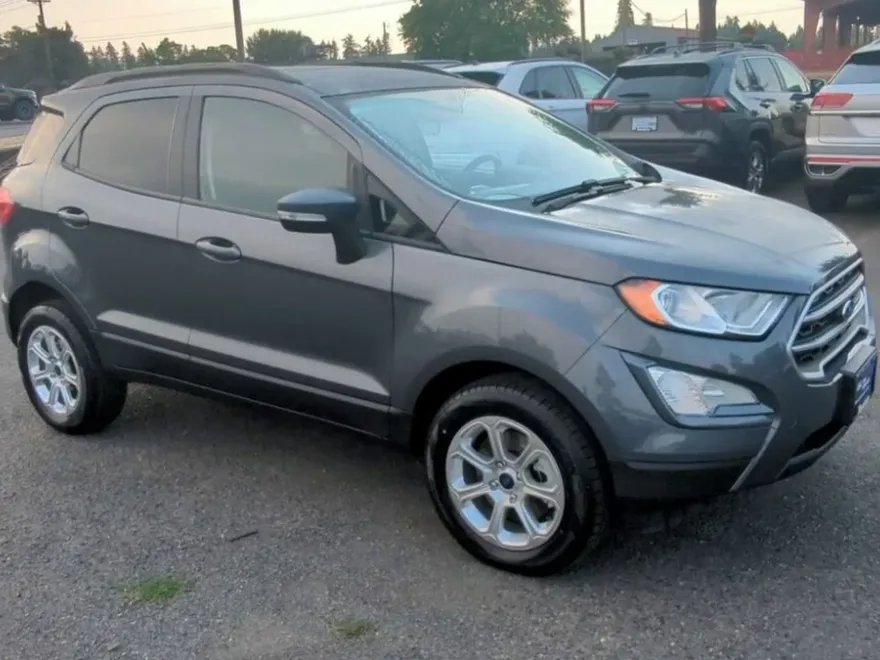 2020 Ford EcoSport SE photo 1