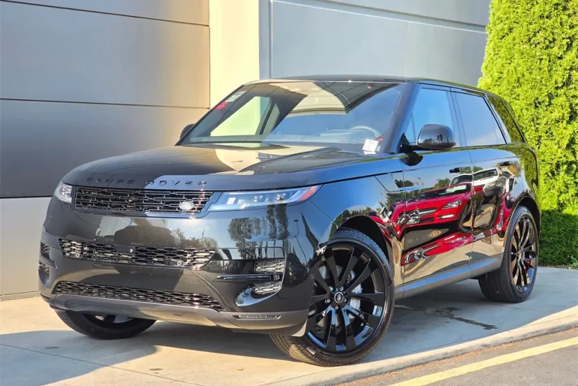 2025 Land Rover Range Rover Sport SE photo 1