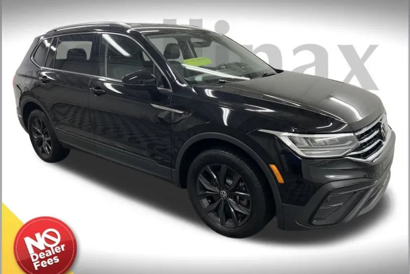 2024 Volkswagen Tiguan SE Wolfsburg Edition photo 1