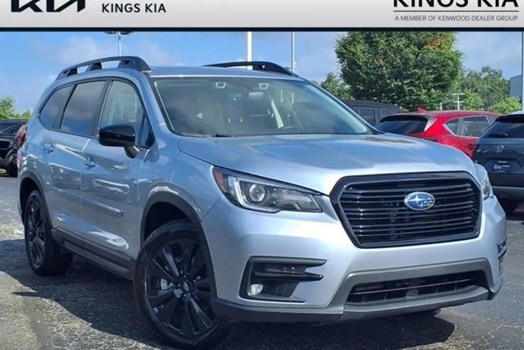 2022 Subaru Ascent Onyx Edition photo 1