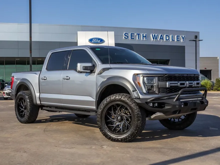2023 Ford F-150 Raptor photo 1