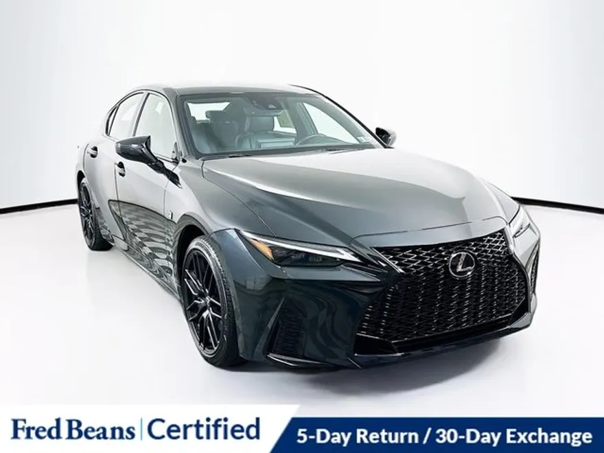 2024 Lexus IS 350 F SPORT photo 1