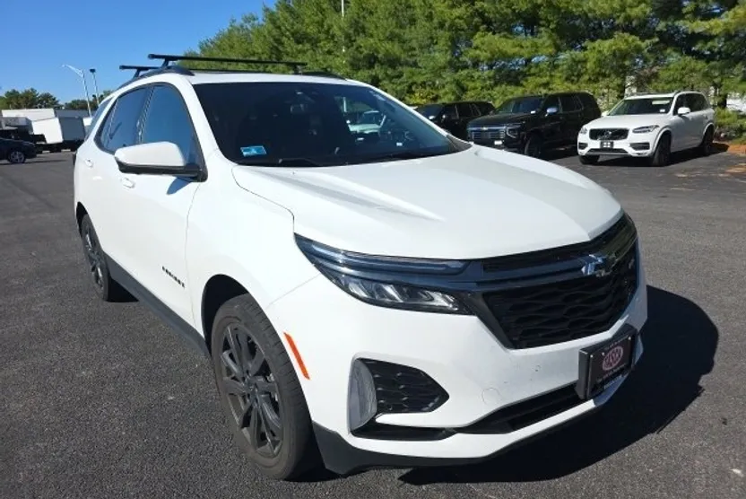 2023 Chevrolet Equinox RS photo 1