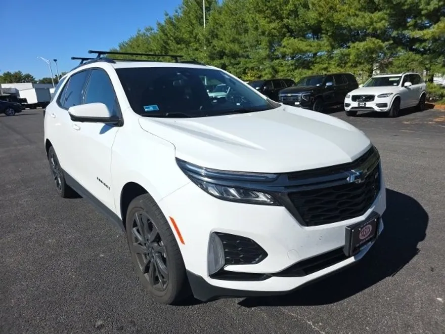 2023 Chevrolet Equinox RS photo 1