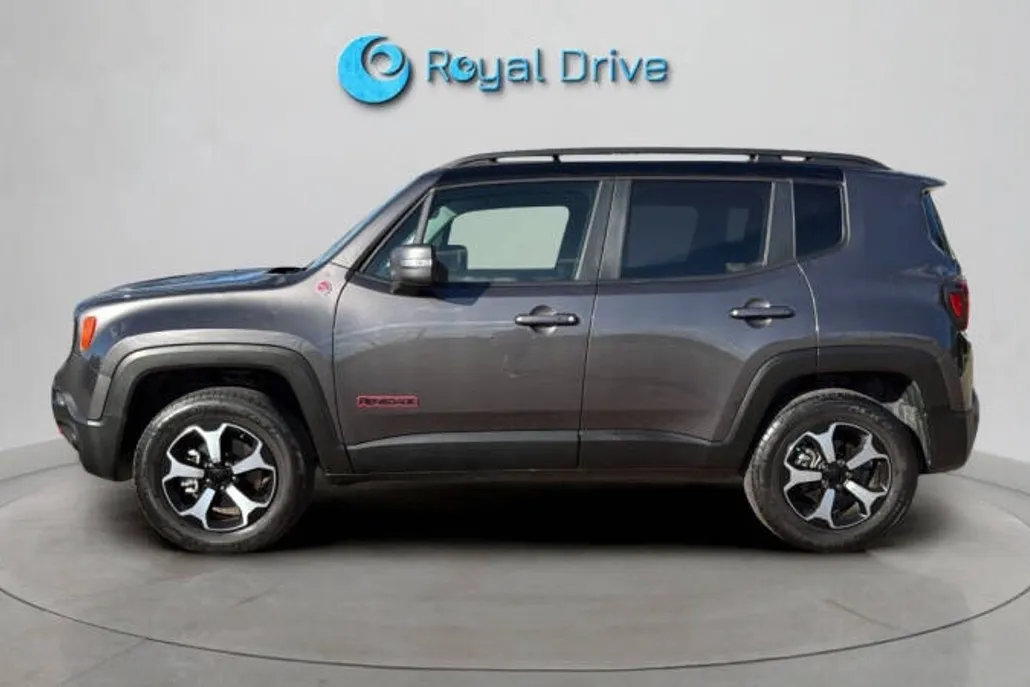 2019 Jeep Renegade Trailhawk photo 1