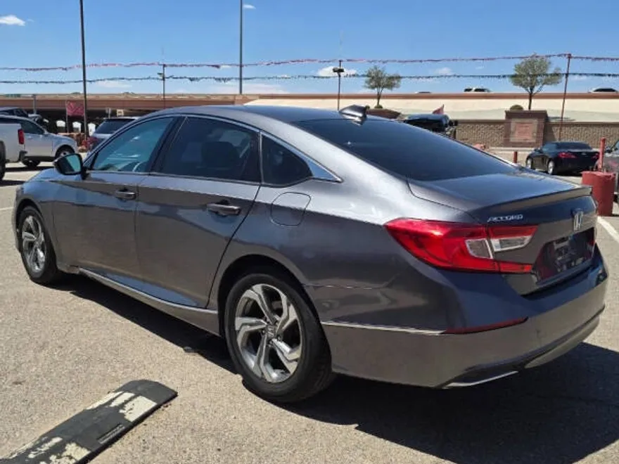 2019 Honda Accord EX photo 1