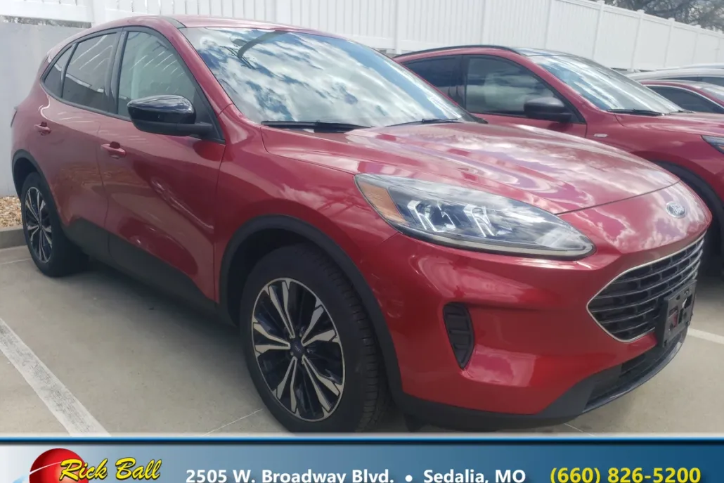 2022 Ford Escape SE photo 1