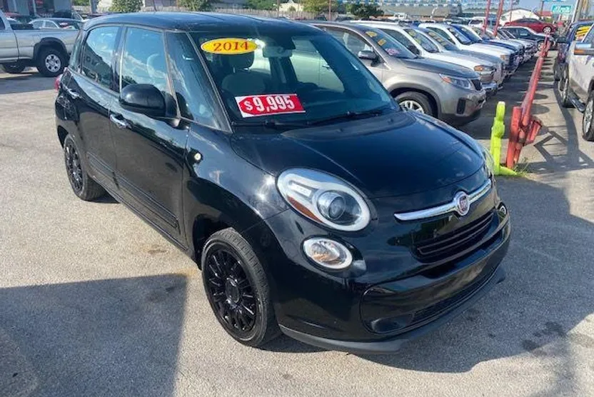 2014 Fiat 500L Pop photo 1
