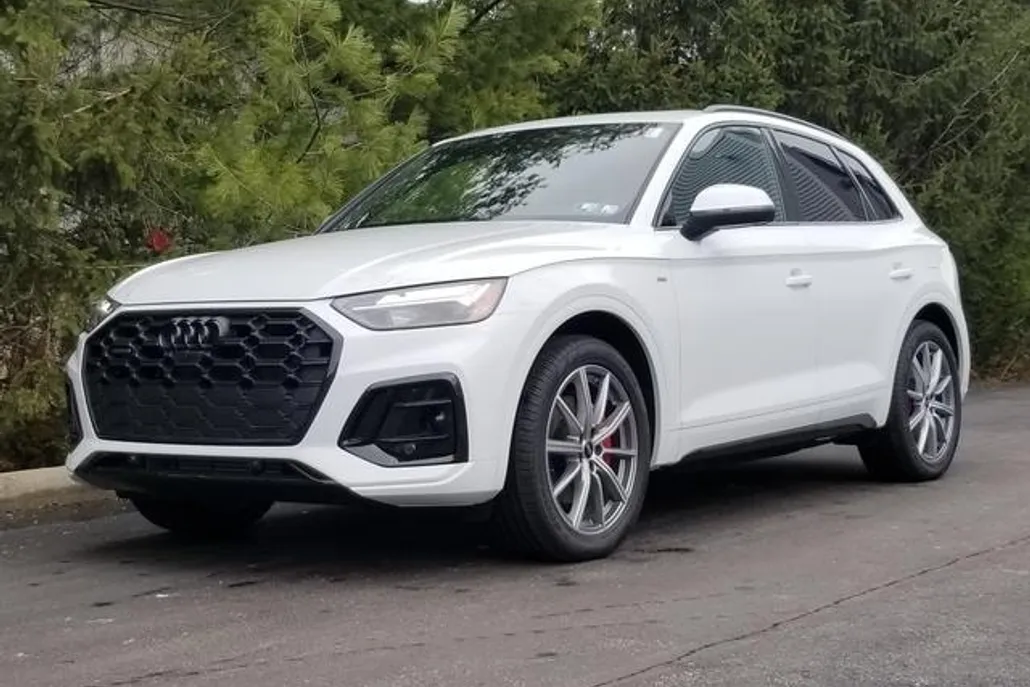 2024 Audi Q5 55 S line Premium Plus photo 1