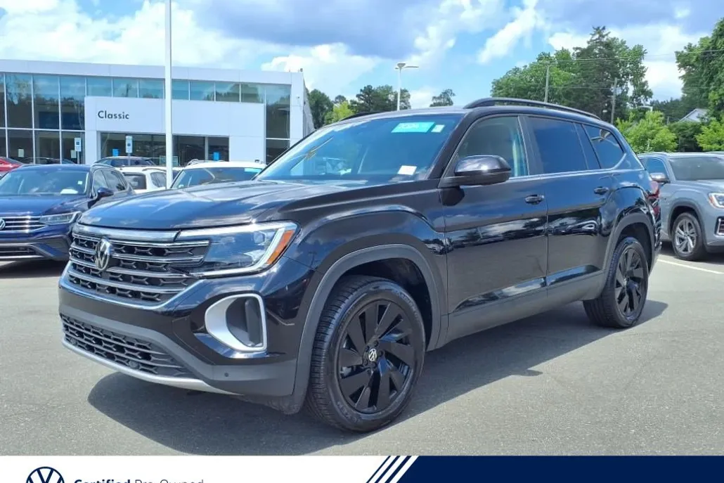 2024 Volkswagen Atlas SE Technology photo 1