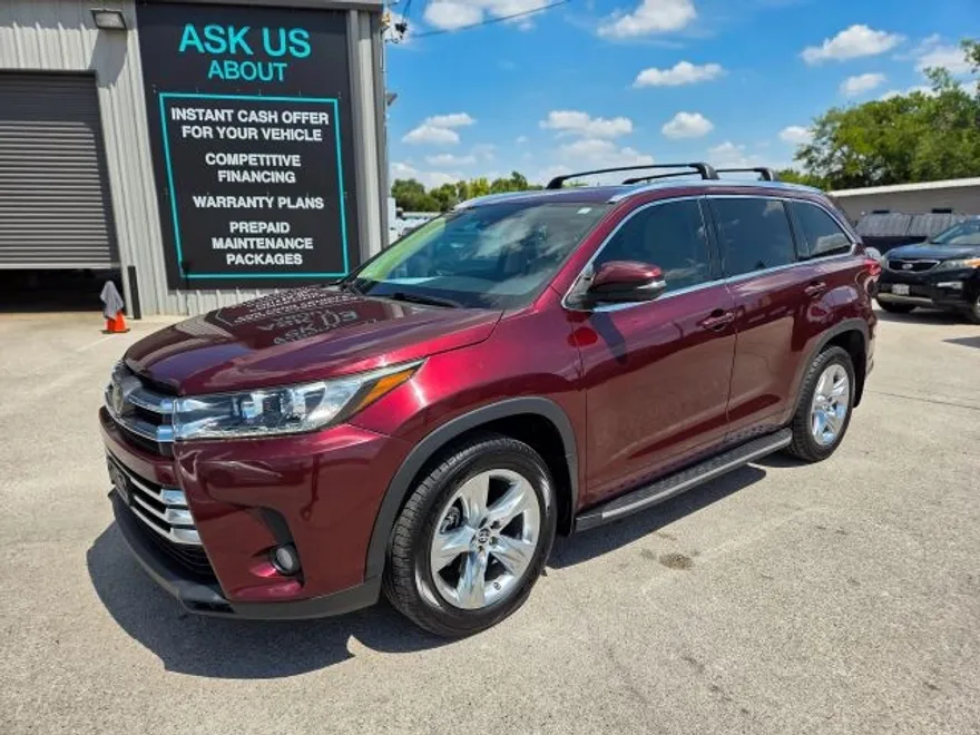 2017 Toyota Highlander Limited Platinum Sport photo 1