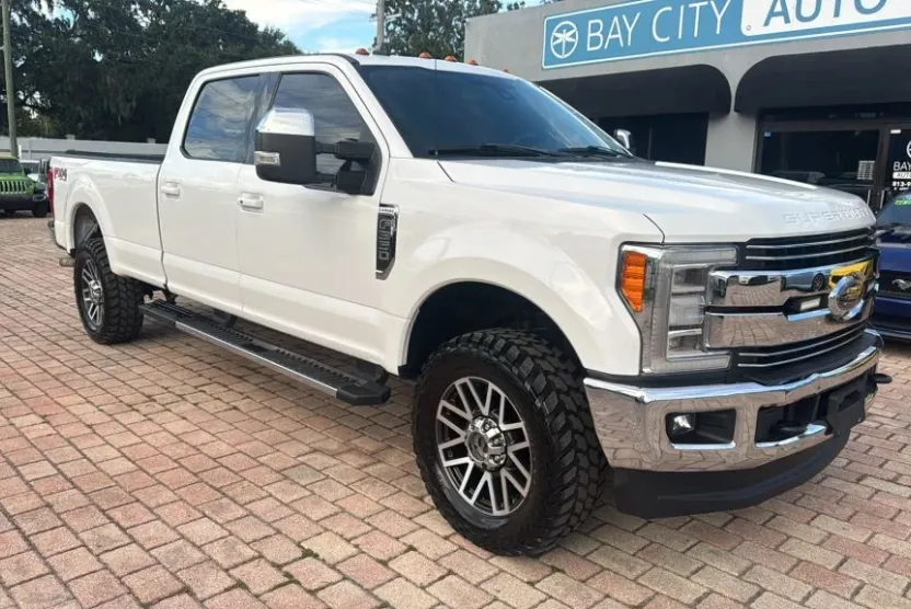 2019 Ford F-350 photo 1