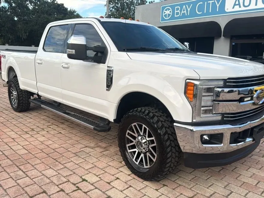 2019 Ford F-350 photo 1