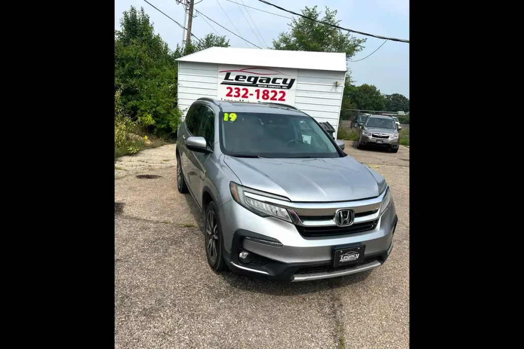 2019 Honda Pilot Elite photo 1