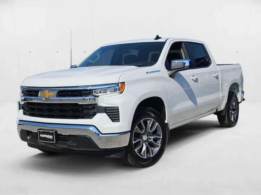 2026 Chevrolet Silverado 1500 LT photo 1