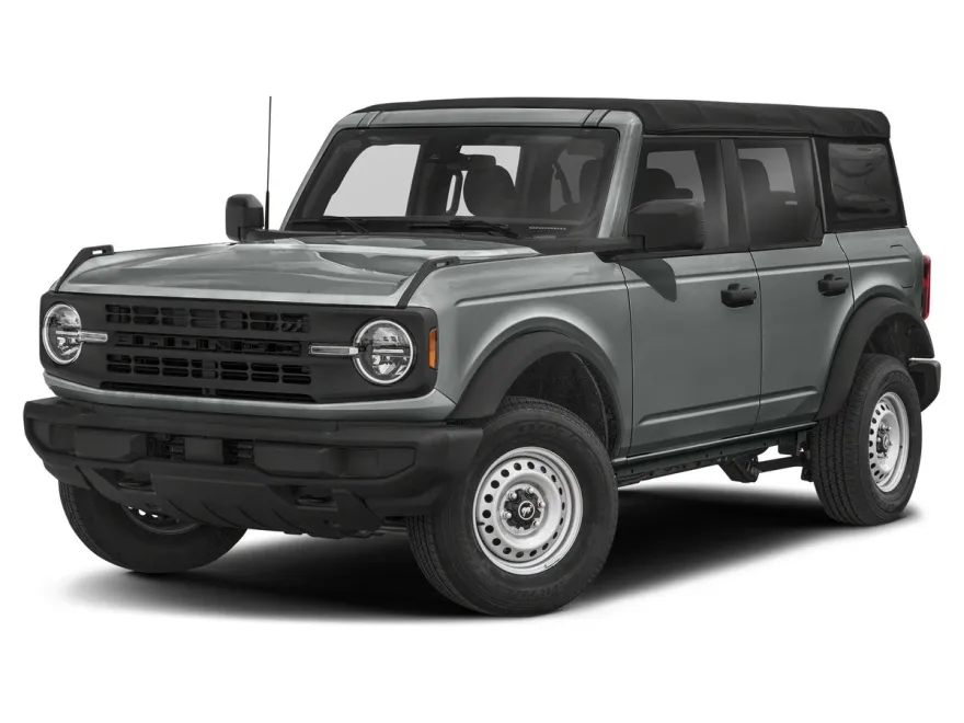 2023 Ford Bronco Outer Banks photo 1