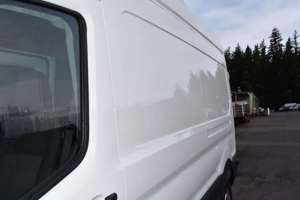 2025 Ford Transit photo 1