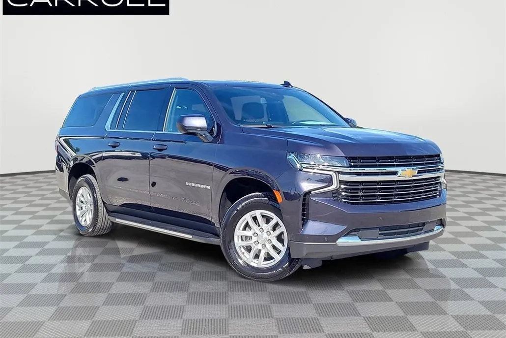 2024 Chevrolet Suburban LT photo 1