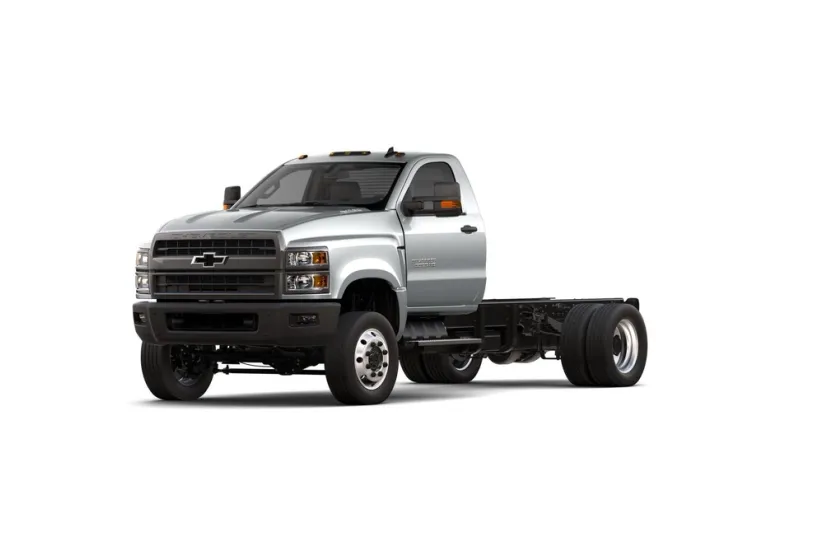 2024 Chevrolet Silverado 5500HD LT photo 1