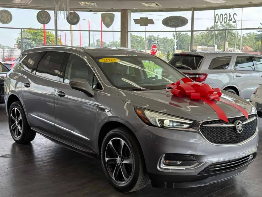 2021 Buick Enclave Essence photo 1