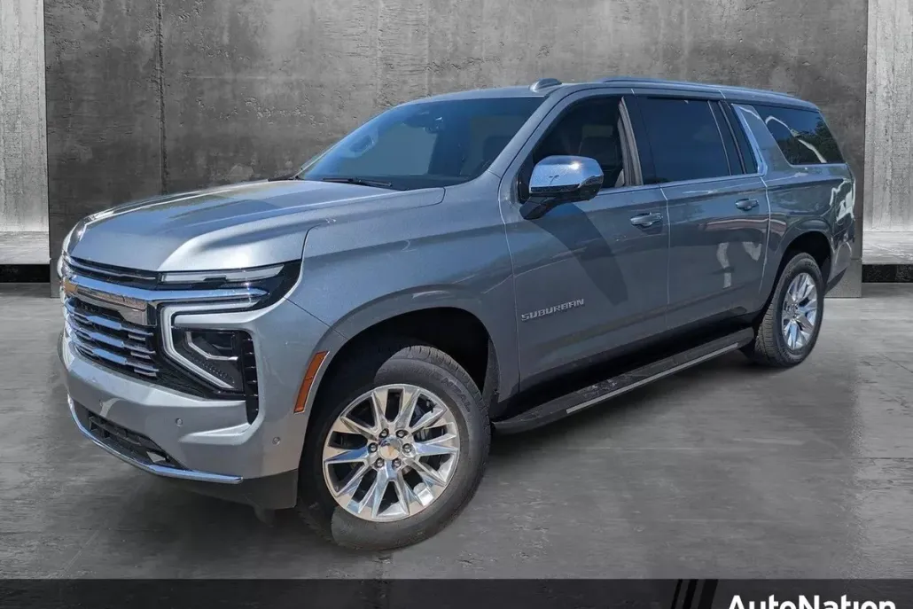 2025 Chevrolet Suburban Premier photo 1