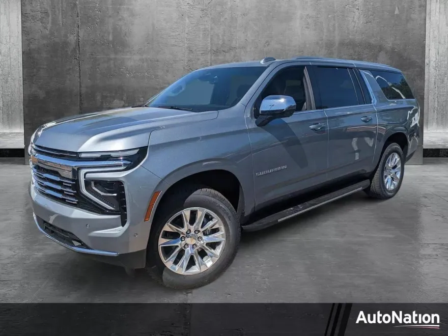 2025 Chevrolet Suburban Premier photo 1