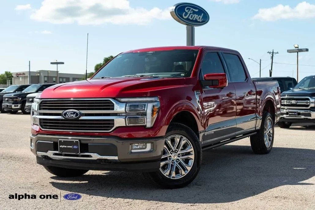 2025 Ford F-150 King Ranch photo 1
