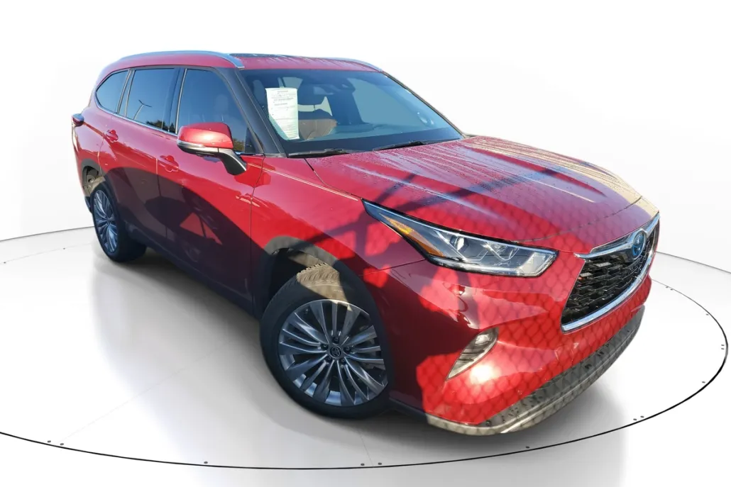 2023 Toyota Highlander Hybrid Platinum photo 1