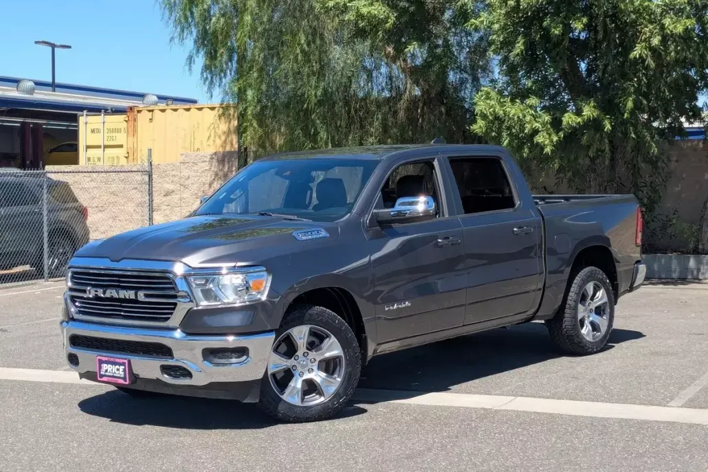 2024 Ram 1500 Laramie photo 1