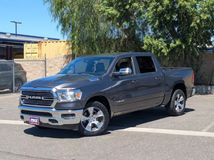2024 Ram 1500 Laramie photo 1
