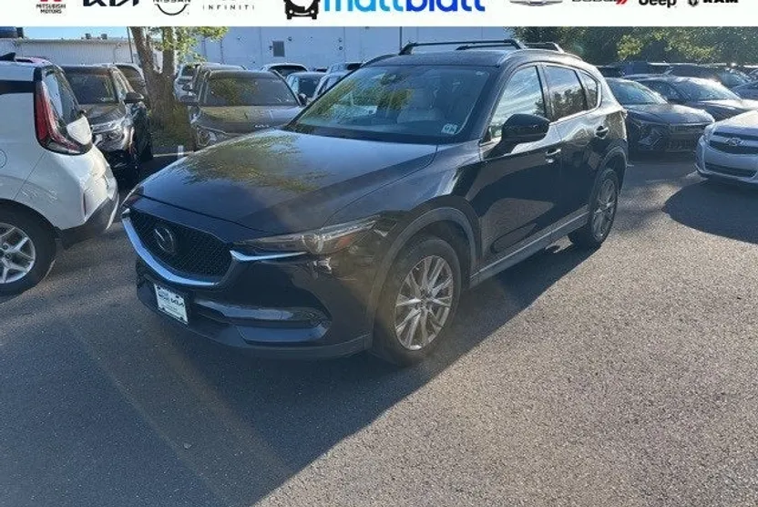 2019 Mazda CX-5 Grand Touring photo 1