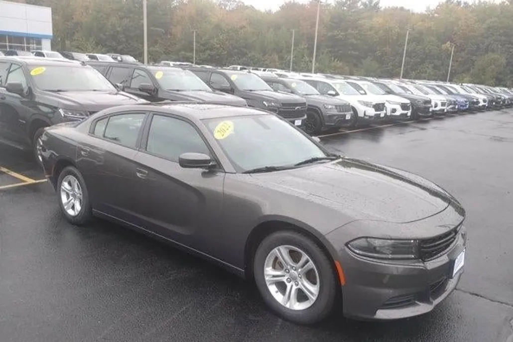 2022 Dodge Charger SXT photo 1