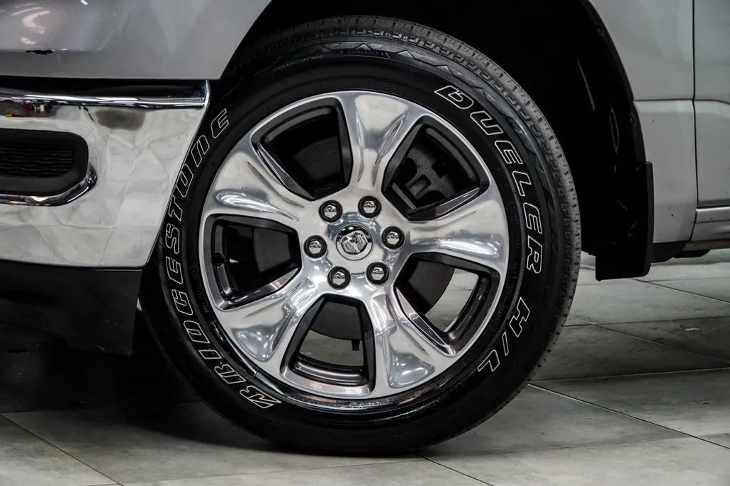 2024 Ram 1500 Laramie photo 1