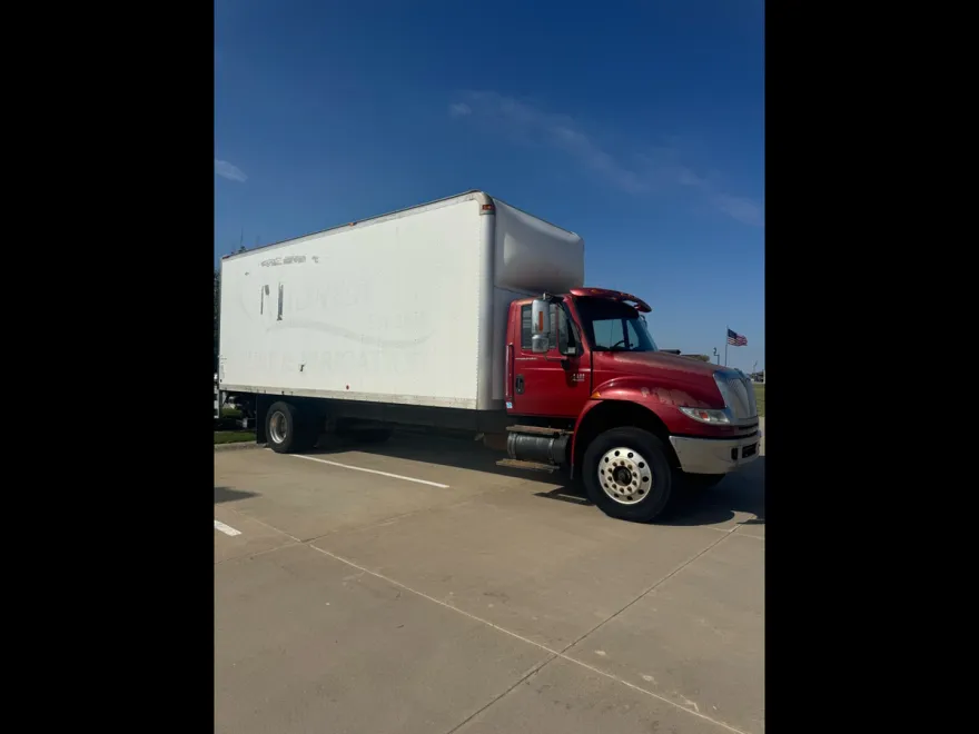 2007 International MA035 DuraStar 4400 photo 1