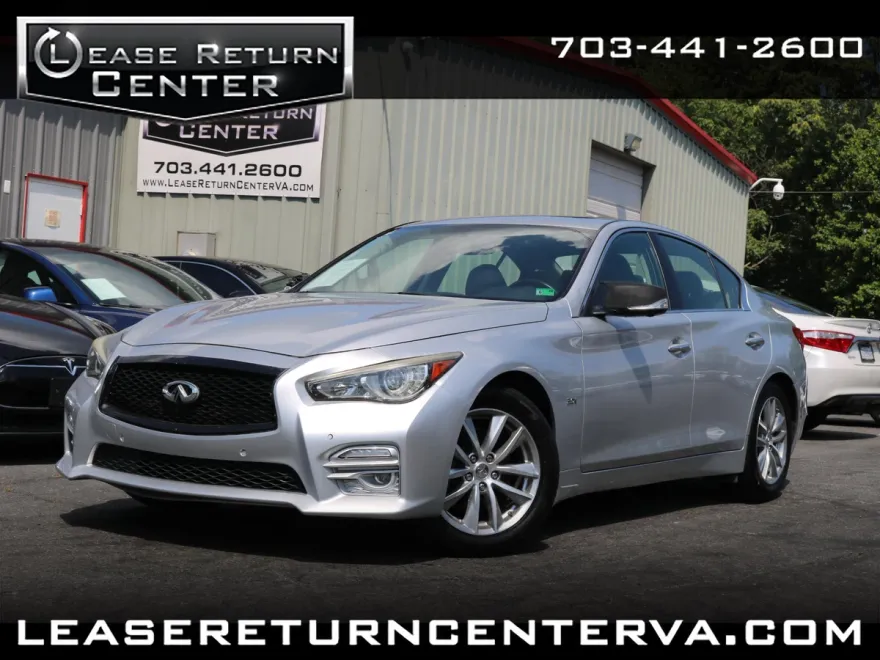 2017 Infiniti Q50 3.0t Premium photo 1