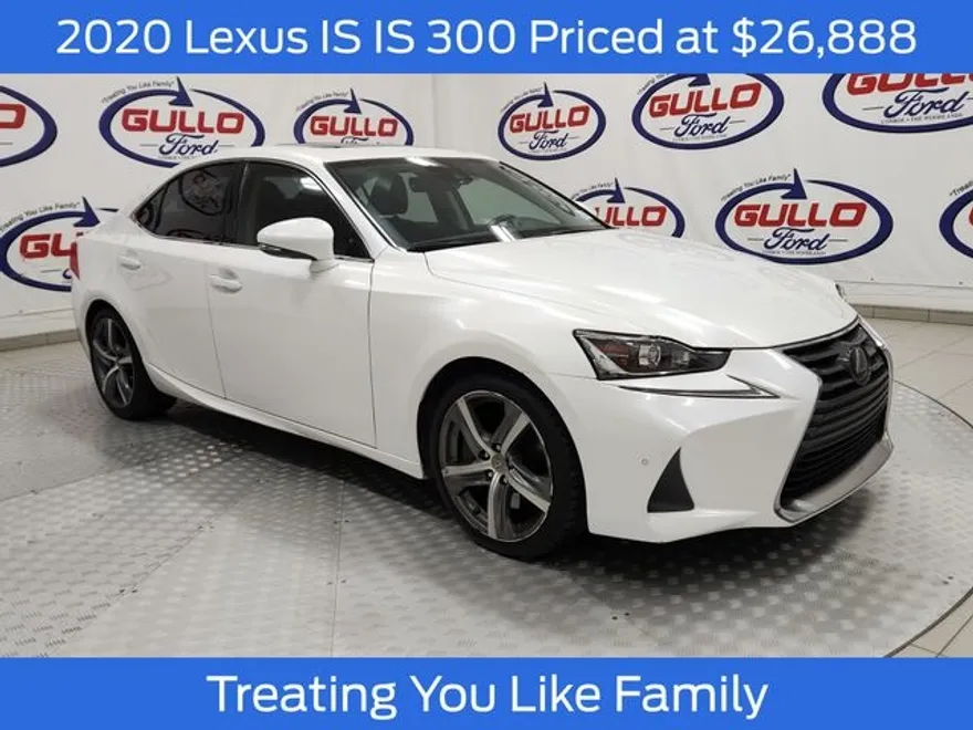 2020 Lexus IS 300 photo 1