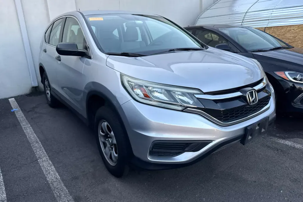 2015 Honda CR-V LX photo 1