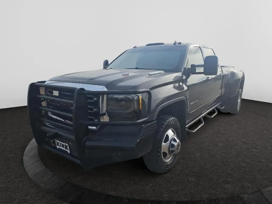 2015 Gmc Sierra 3500 SLE photo 1