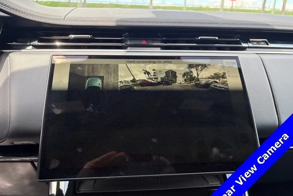 2023 Land Rover Range Rover Sport SE photo 1