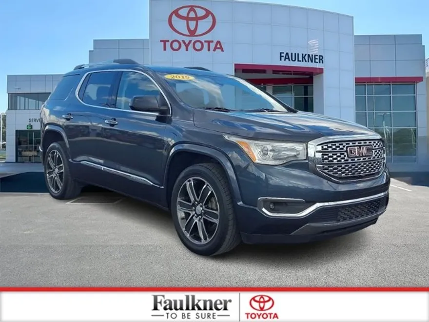 2019 Gmc Acadia Denali photo 1
