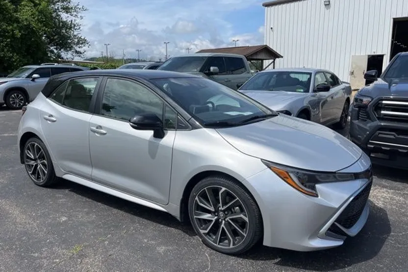 2022 Toyota Corolla XSE photo 1