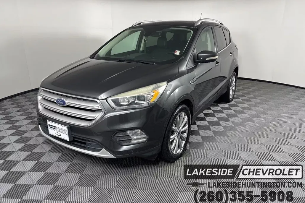 2018 Ford Escape Titanium photo 1