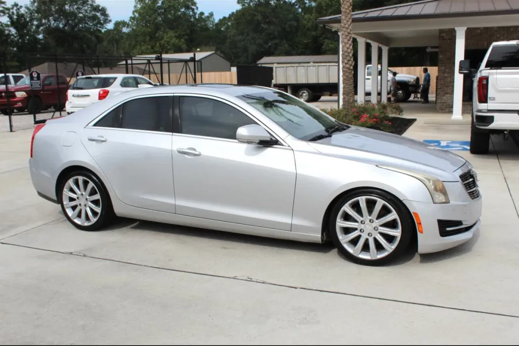 2015 Cadillac ATS Luxury photo 1