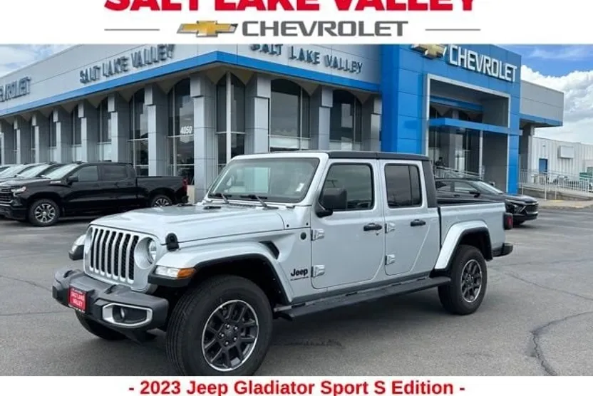 2023 Jeep Gladiator Sport S photo 1