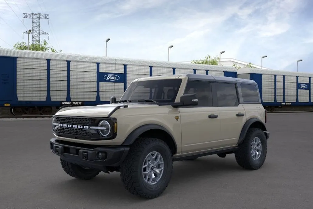 2025 Ford Bronco Badlands photo 1