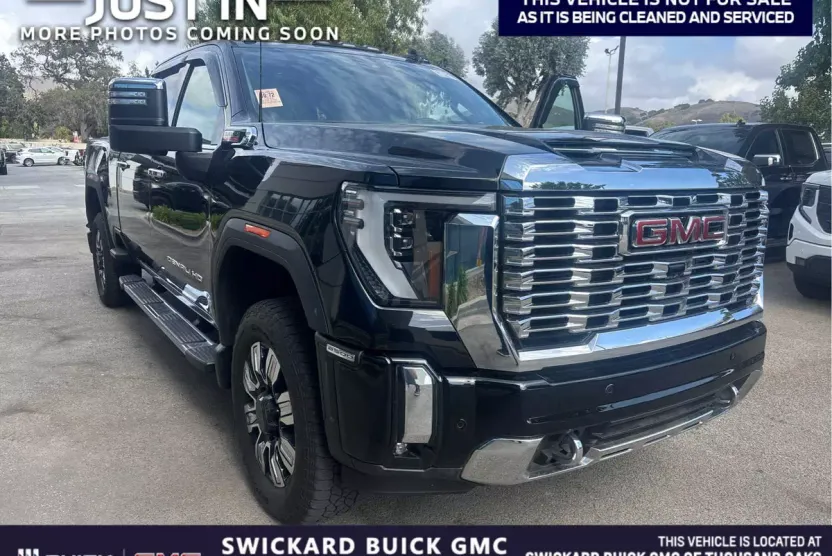 2024 Gmc Sierra 2500 HD Denali photo 1