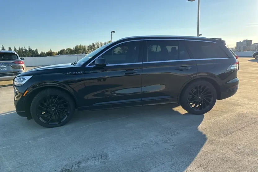 2020 Lincoln Aviator Grand Touring photo 1