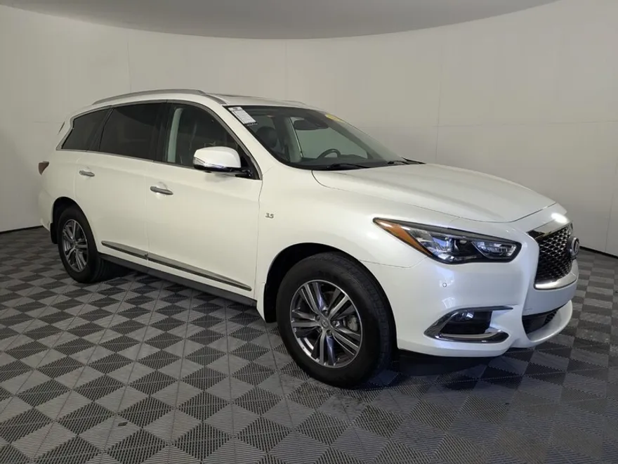 2020 Infiniti QX60 Luxe photo 1