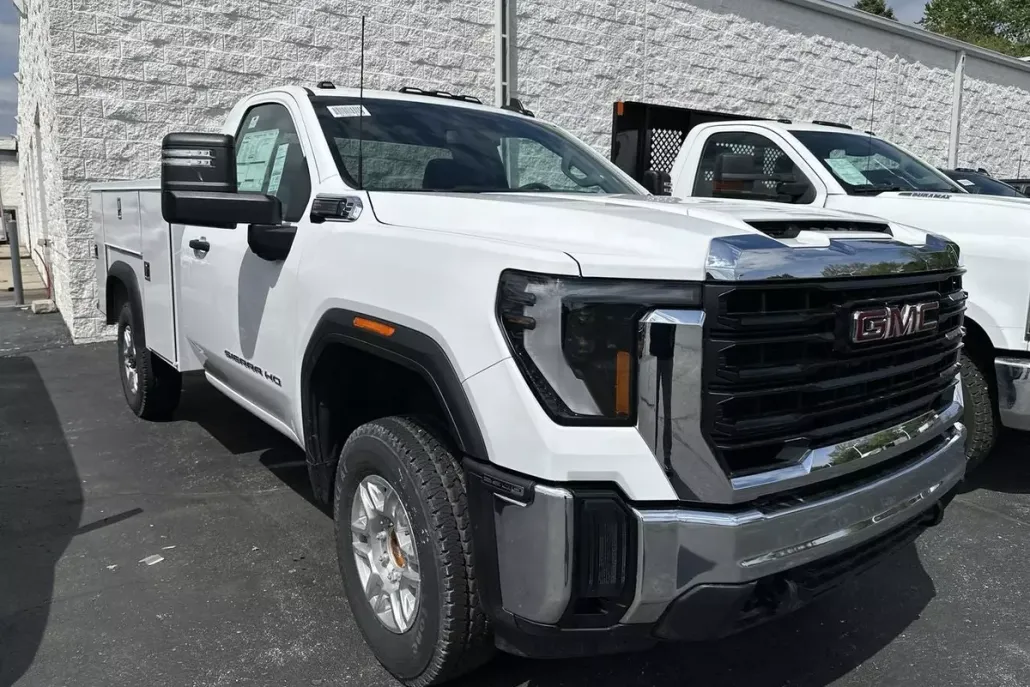 2025 Gmc Sierra 2500 HD Pro photo 1
